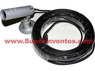 La cámara incluye 30 metros de cable coaxial para video y alimentación.