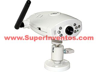 CAMARA WIFI IP CON AUDIO Y USB. Clic para ampliar