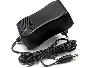 CARGADOR INTELIGENTE BATERIAS RECARGABLES. Clic para ampliar