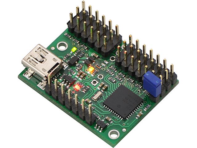 CONTROLADOR DE 12 SERVOS POR USB MICRO MAESTRO. Clic para ampliar